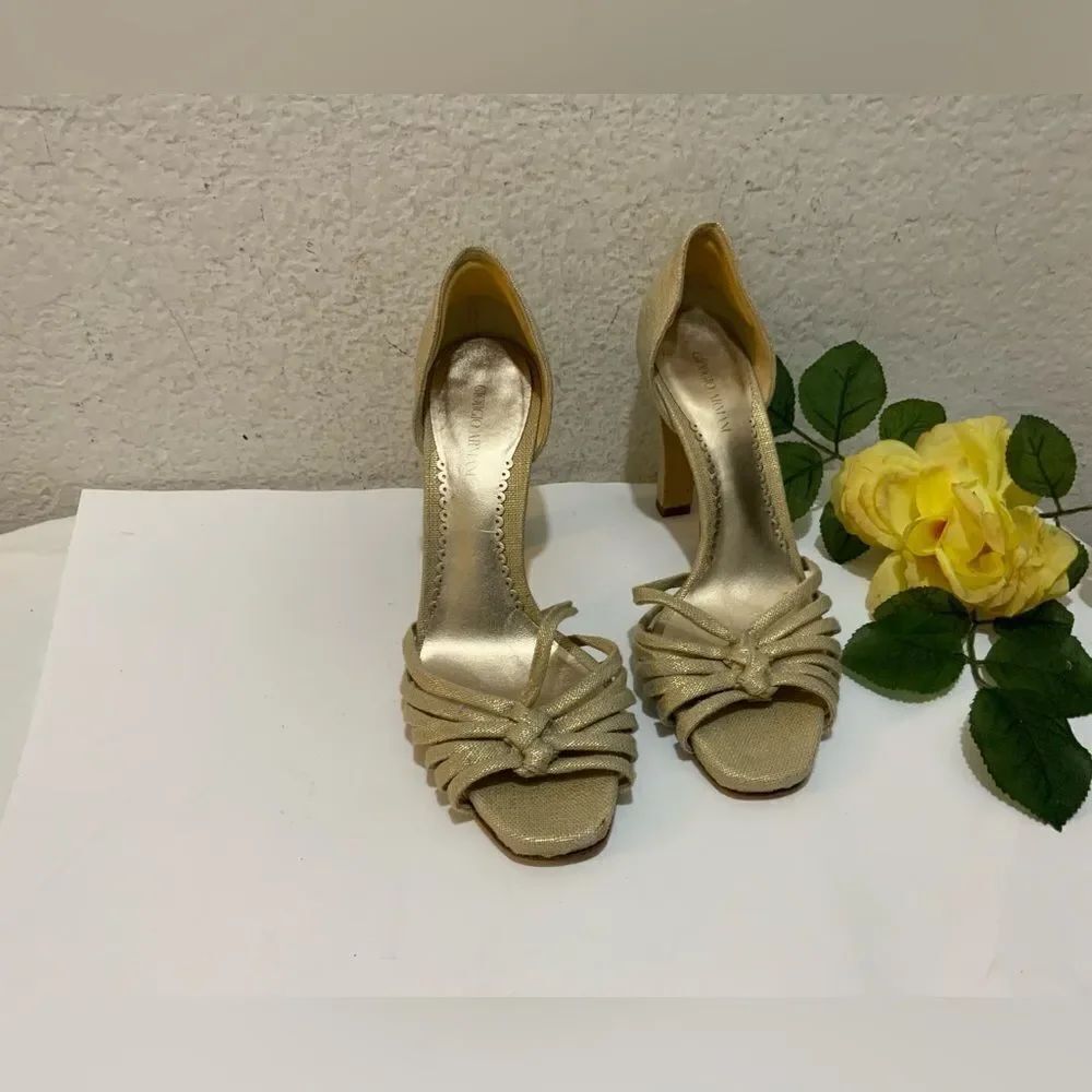 Giorgio Armani heels metallic gold strappy knot 37.5 B Italy